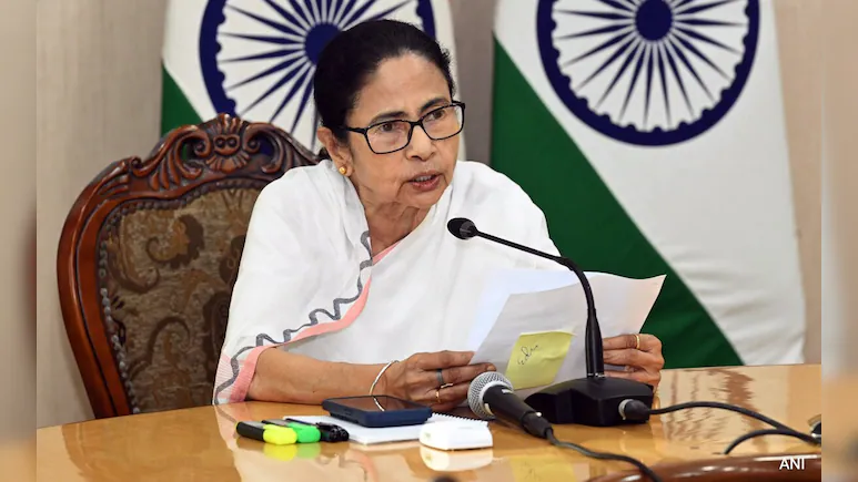 মমতা বন্দ্যোপাধ্যায়ের পরিকল্পনা: ফিরে আসা পরিযায়ী শ্রমিকদের জন্য&hellip;