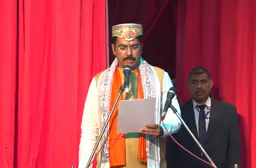 “Darbhanga Election Result LIVE: BJP के संजय सरावगी 22,000+ वोट से आगे — VIP के उमेश साहनी पीछे, मुकाबला लगभग खत्म!